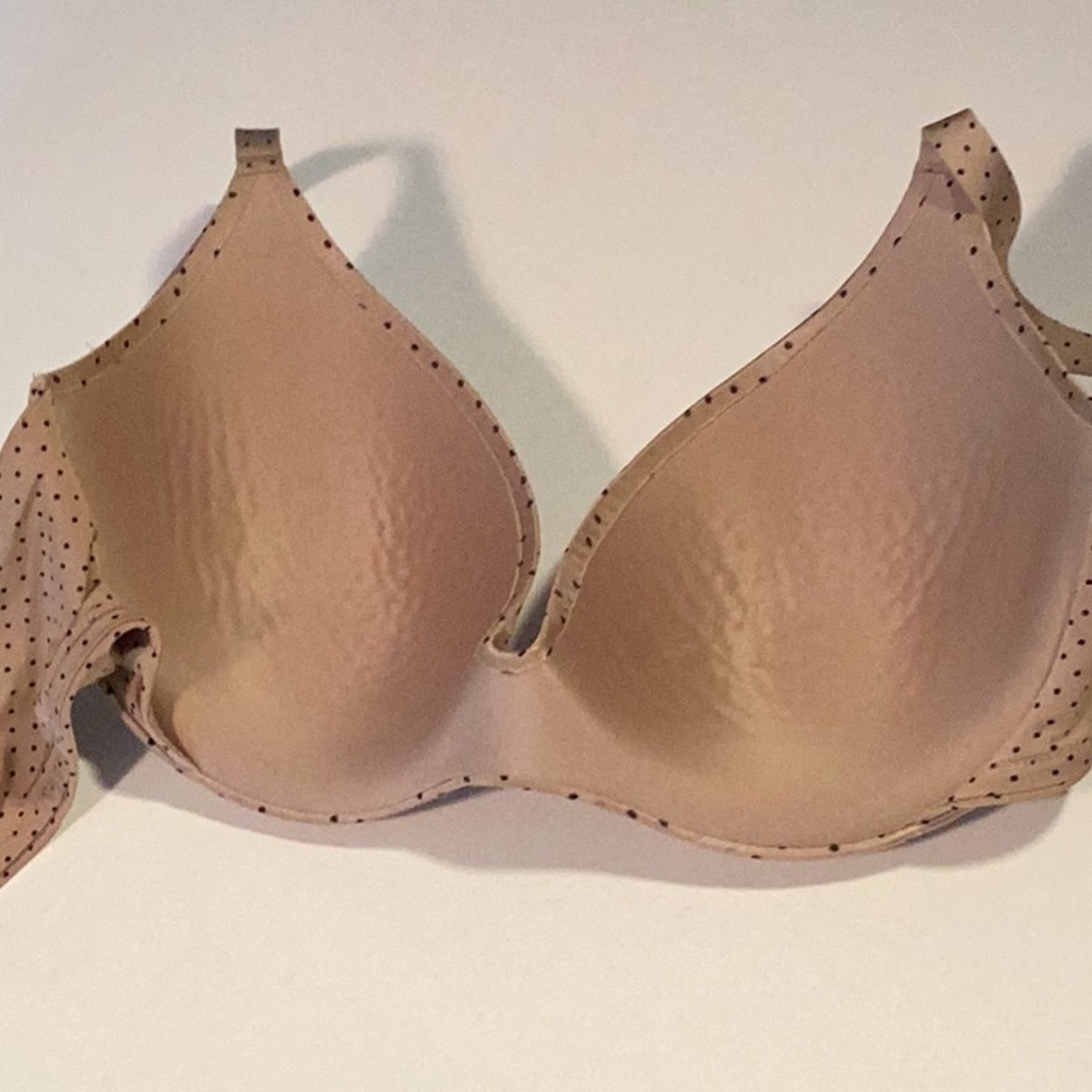 Warners underwire tee shirt bra, slight push up, back closure, padded cups, 36D - Picture 6 of 7